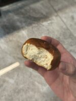 奶香碱水小馒头  - 3 粒Pretzel Milk Mantou  -3pcs (Selangor Outlet) - Image 2